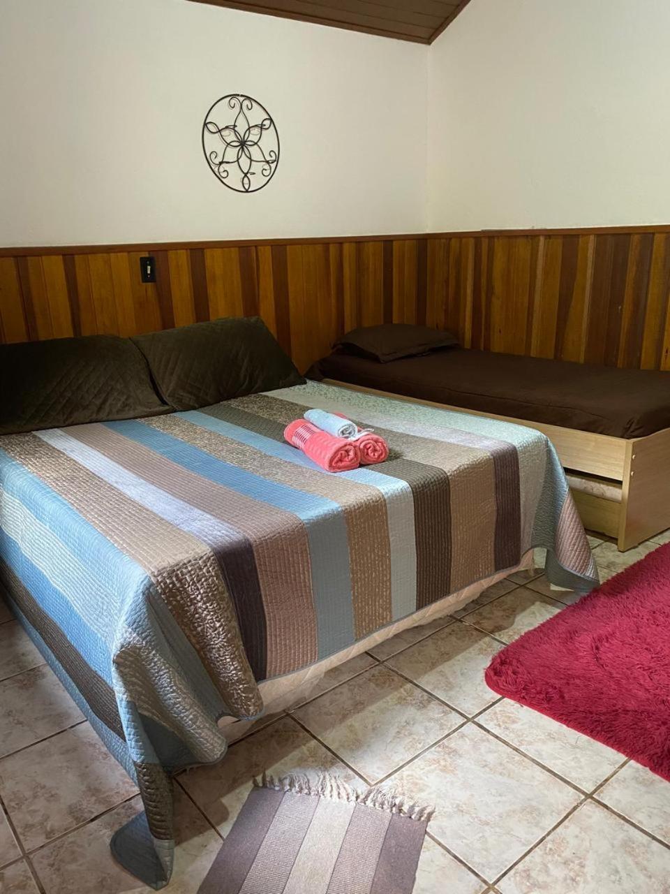 Quarto Duplo
